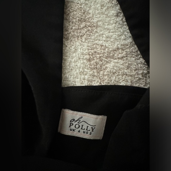 Oh Polly halter crop top - Picture 3 of 3